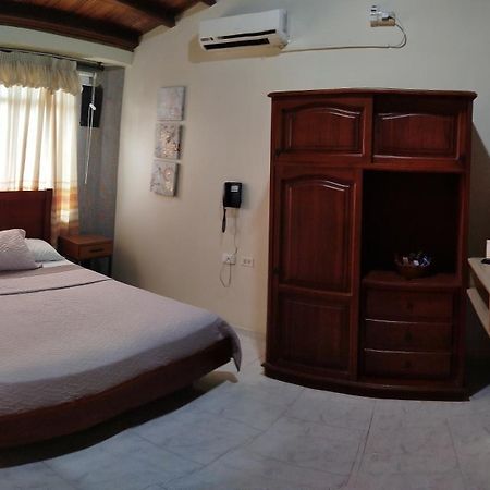 Hotel Casa Aragon Cartago Exterior photo